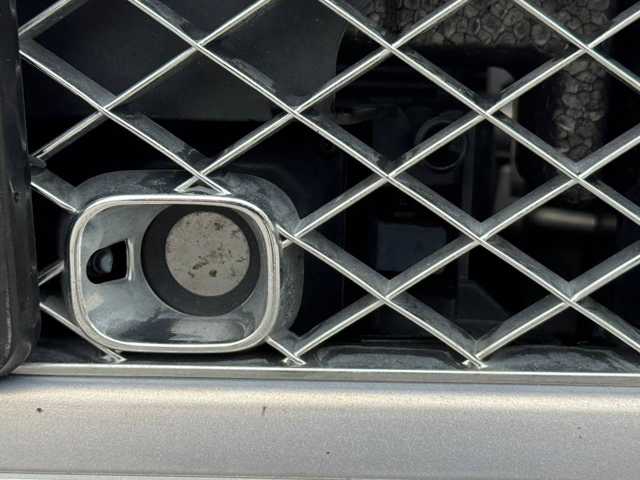 2019 Bentley Bentayga — Miniatură 20