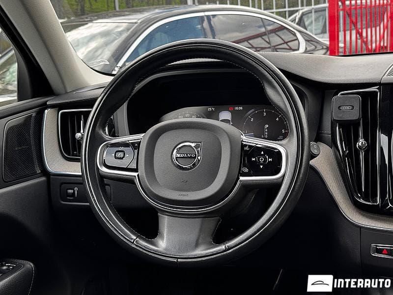 2020 Volvo XC 60 — Miniatură 8