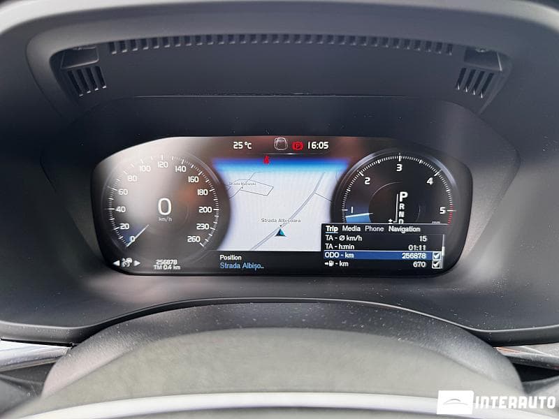 2020 Volvo XC 60 — Miniatură 9