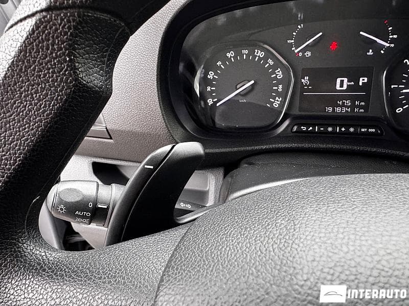 Peugeot Expert 2020 — Миниатюра 13