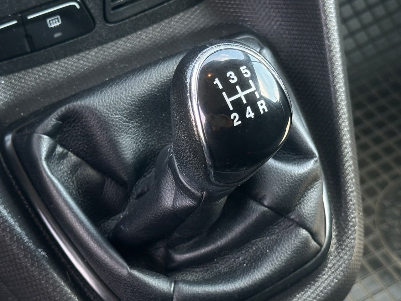 2014 Ford Transit Connect — Miniatură 10
