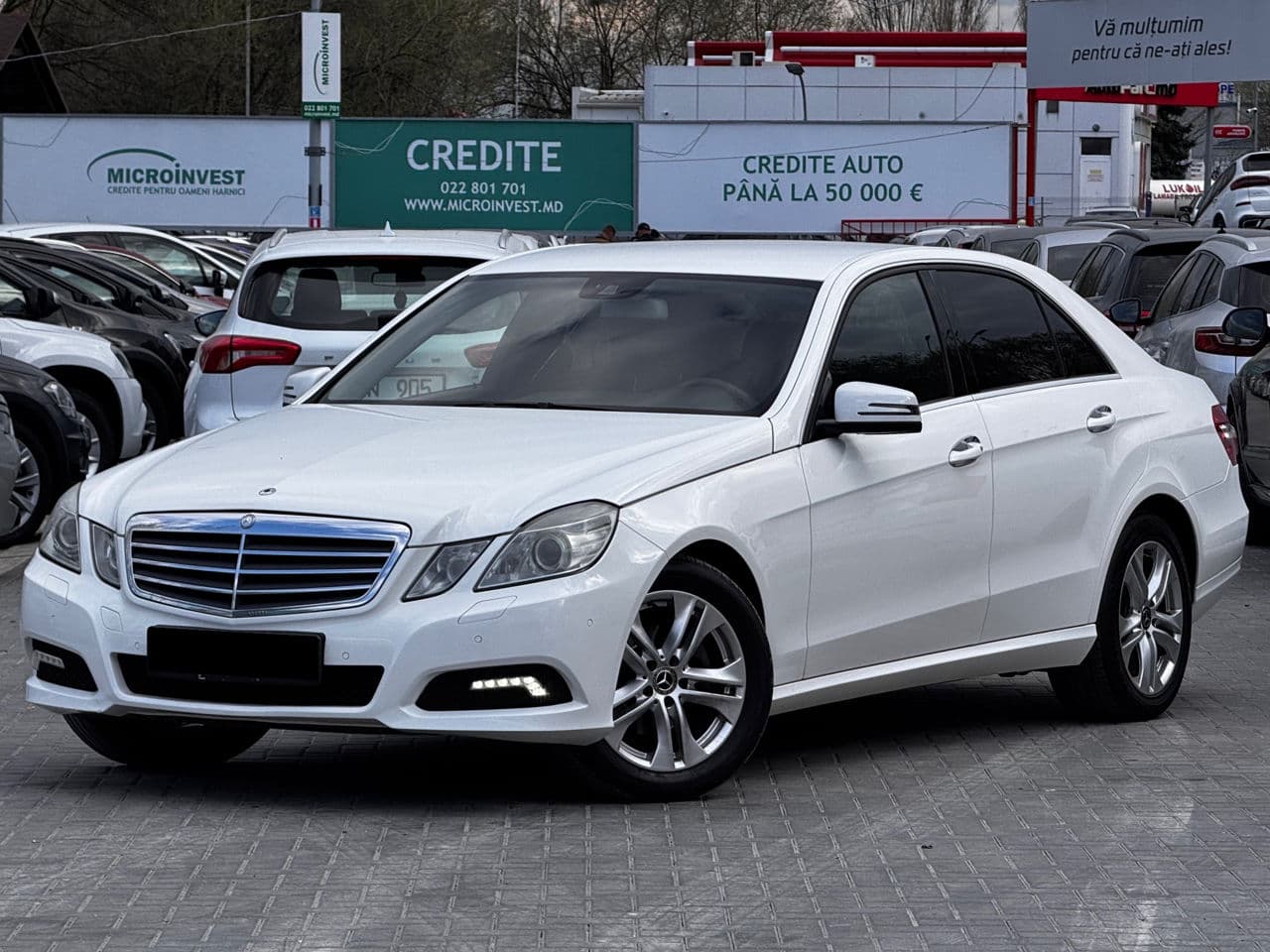 Mercedes E 200