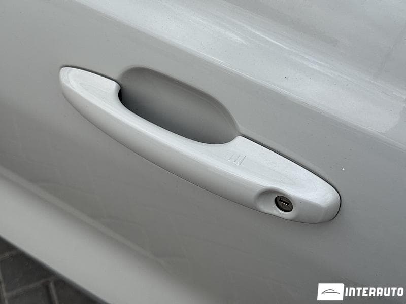 2019 Ford Focus — Miniatură 18