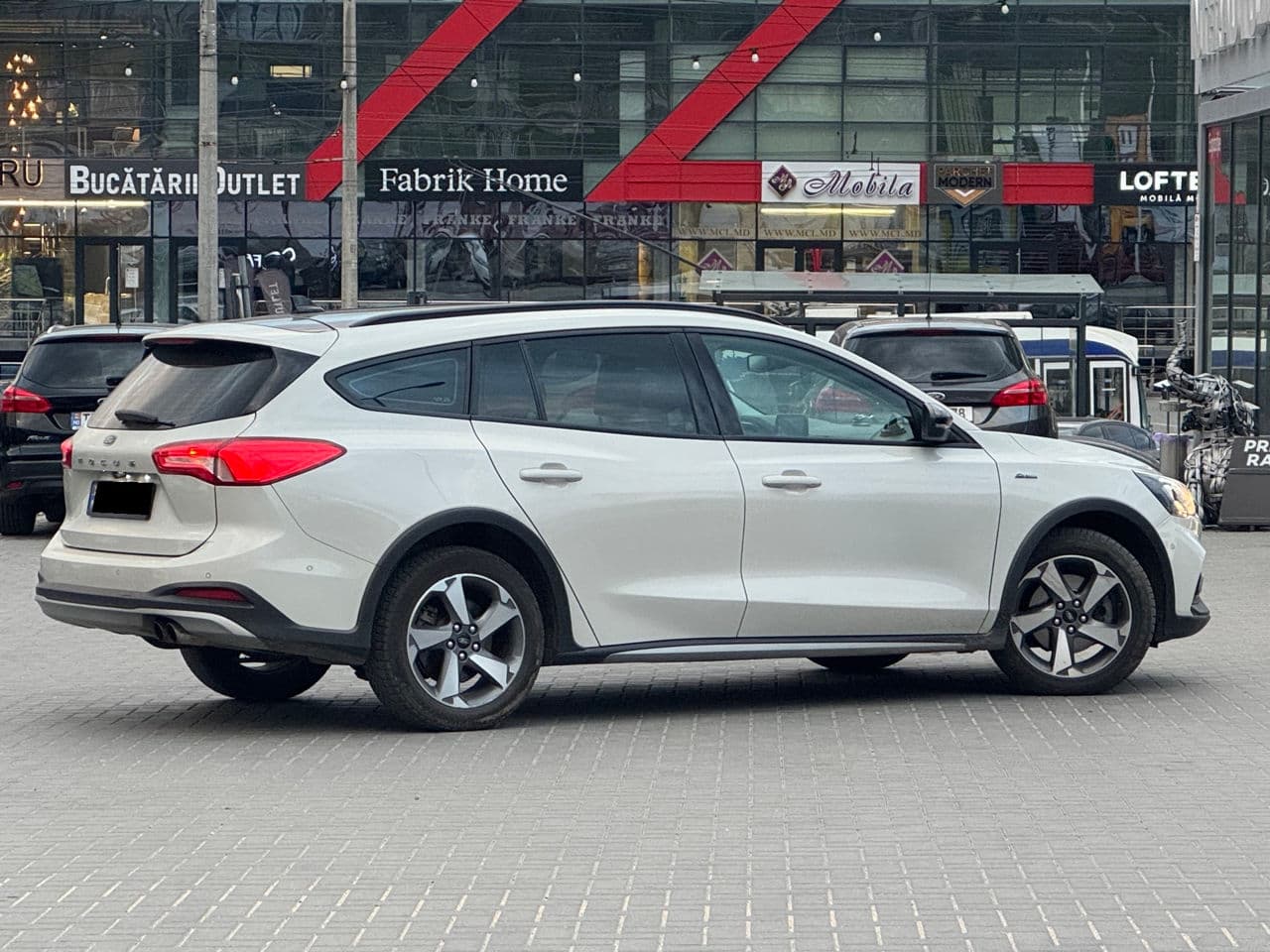 2019 Ford Focus — Miniatură 3