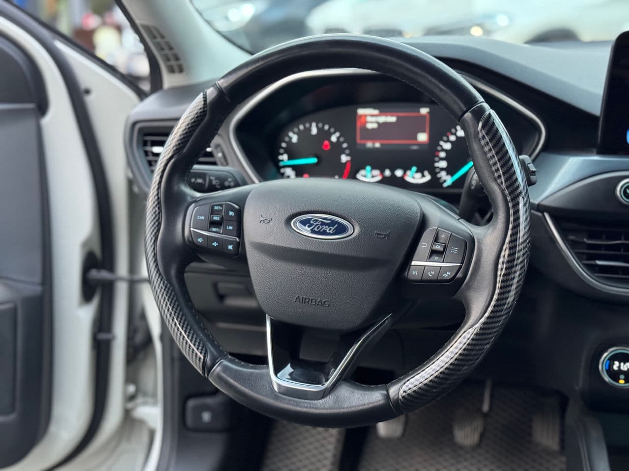 2019 Ford Focus — Miniatură 7