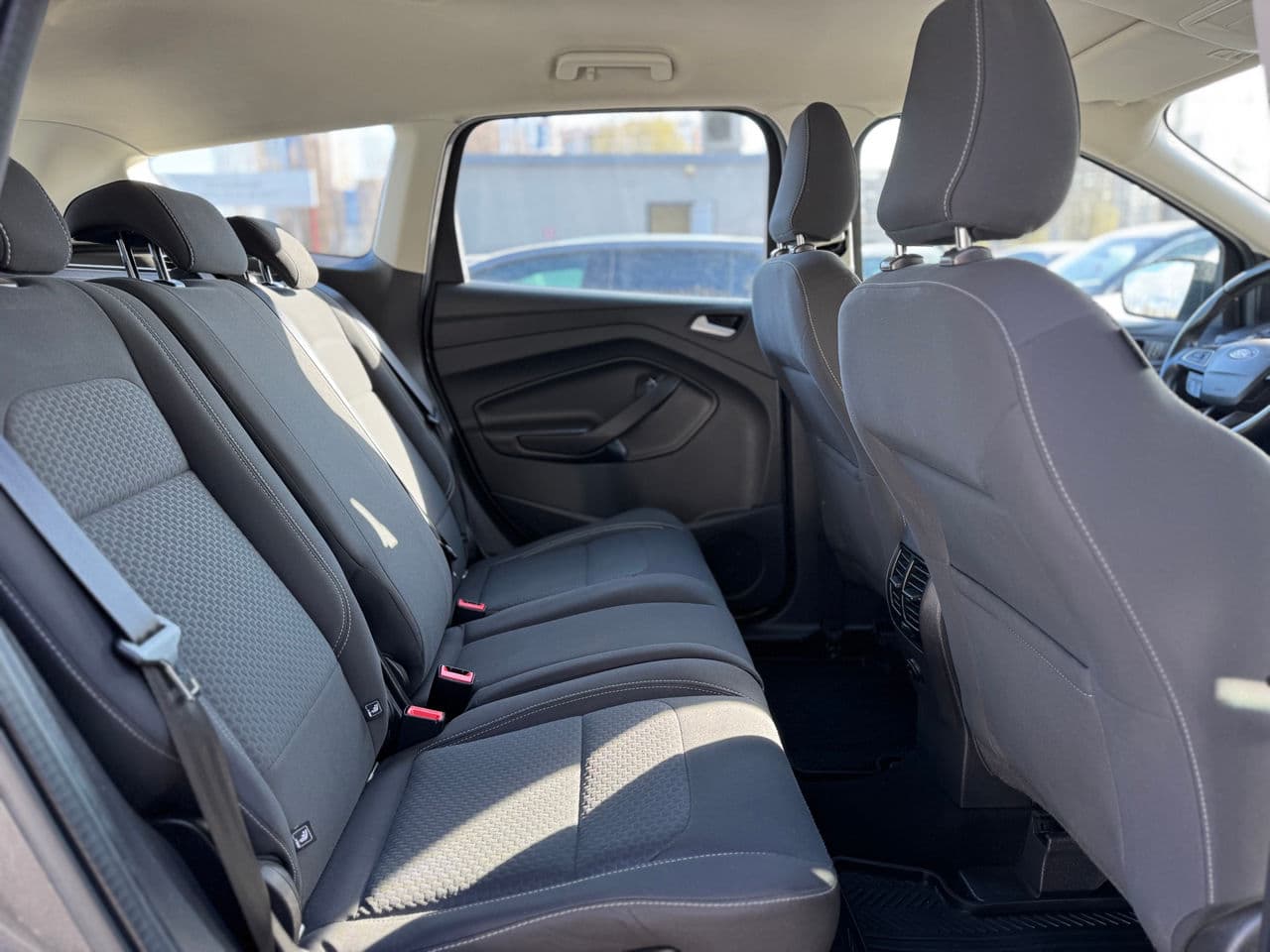 2018 Ford Kuga — Miniatură 19