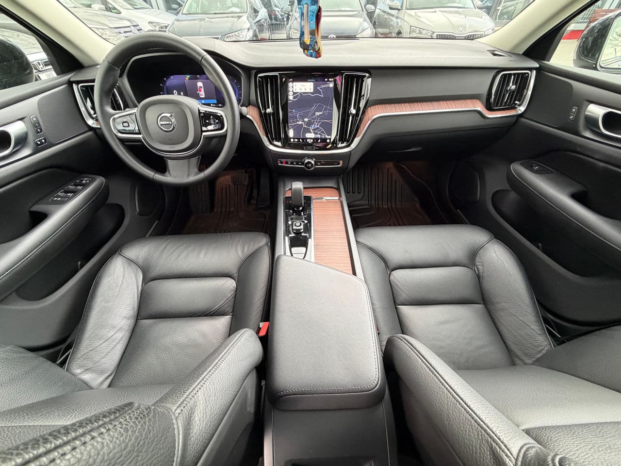 2024 Volvo S 60 — Miniatură 10