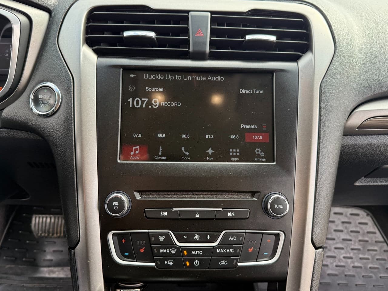 2016 Ford Fusion — Miniatură 9