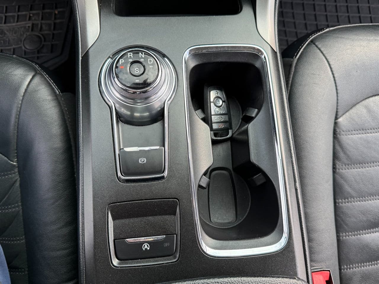 2016 Ford Fusion — Miniatură 11