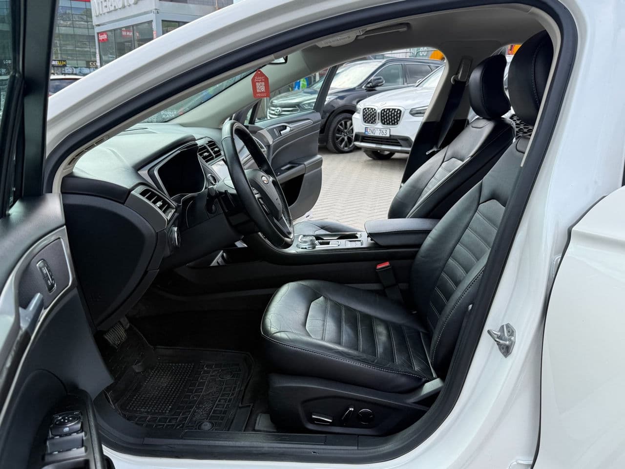 2016 Ford Fusion — Miniatură 5