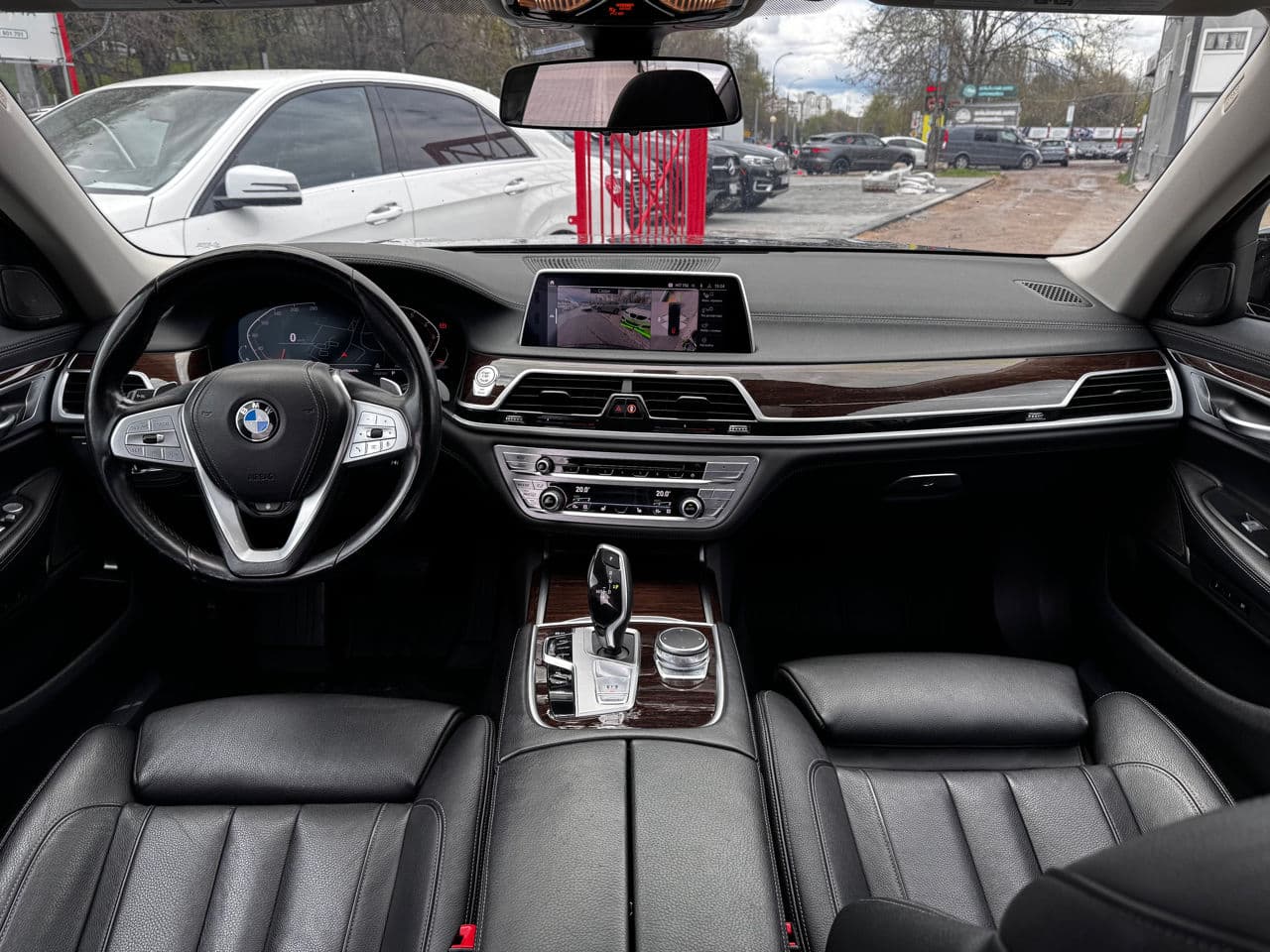 2020 BMW 740 — Miniatură 7