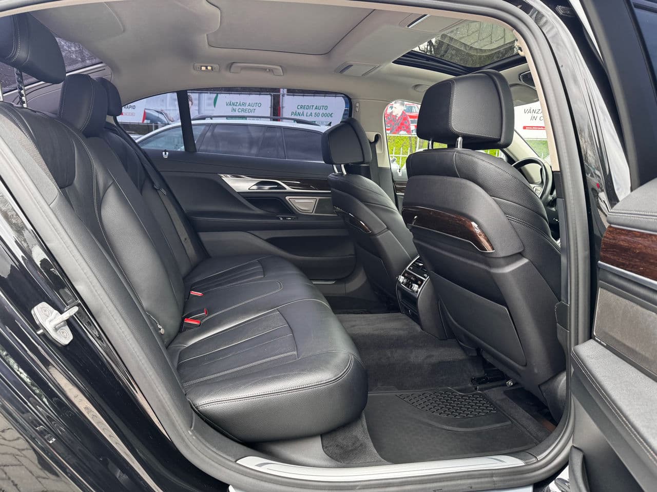 2020 BMW 740 — Miniatură 21