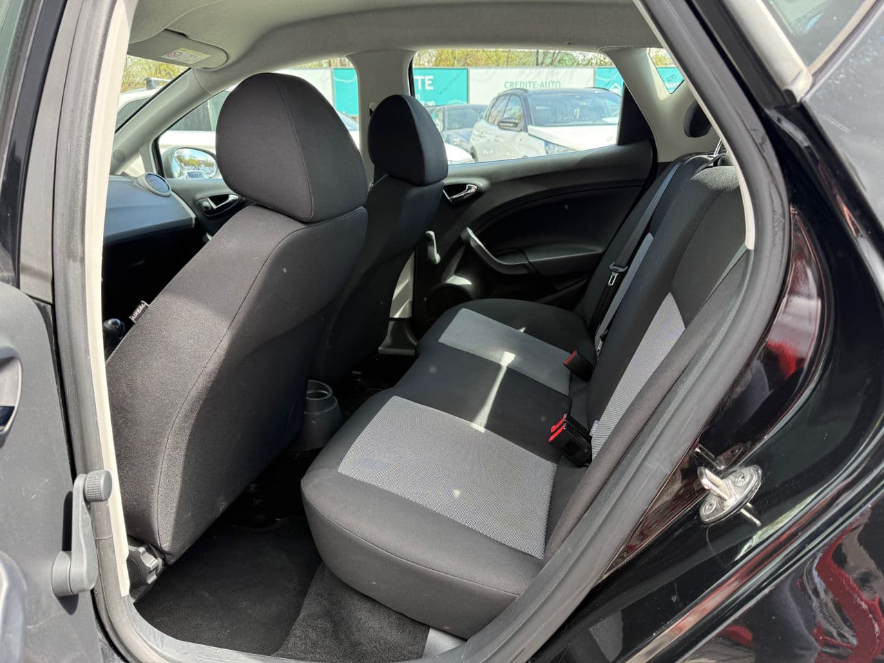 2016 Seat Ibiza — Miniatură 6
