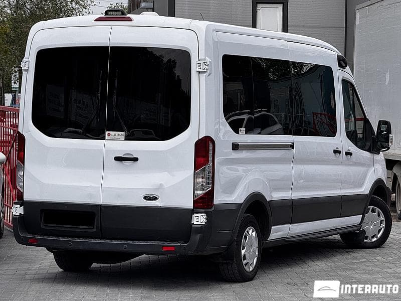 2017 Ford Transit — Miniatură 3