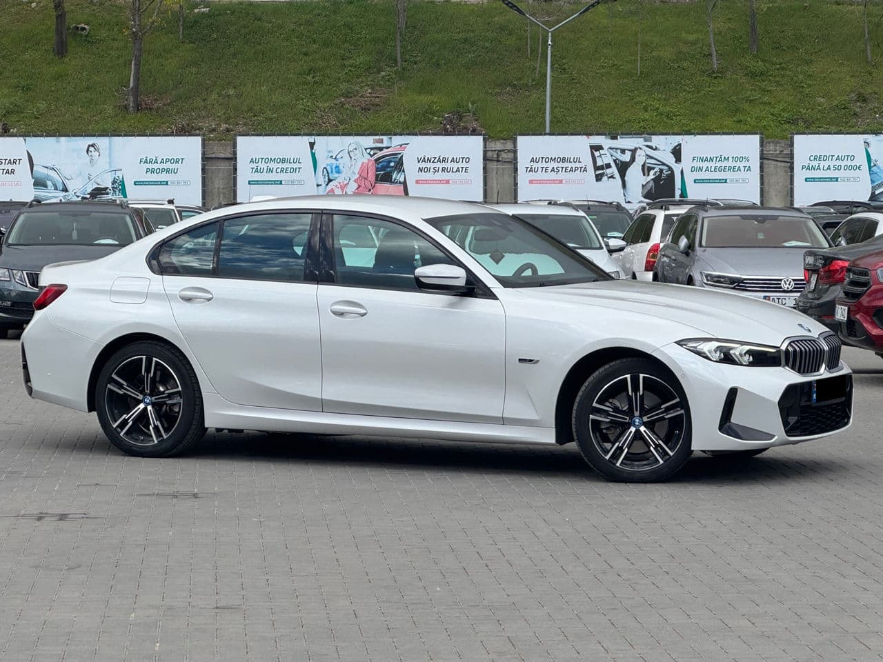 BMW 320E