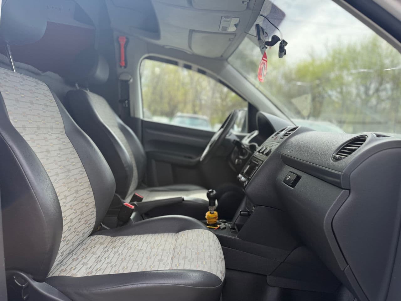 2011 Volkswagen Caddy — Miniatură 12