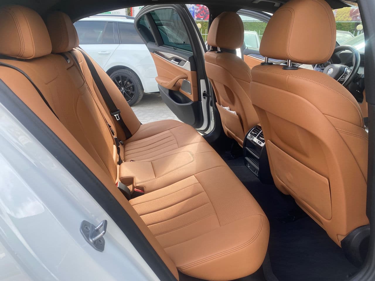 BMW 530e 2021 — Миниатюра 16