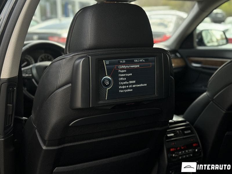 2010 BMW 740 — Miniatură 19
