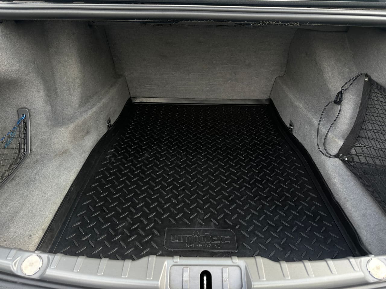 2010 BMW 740 — Miniatură 23