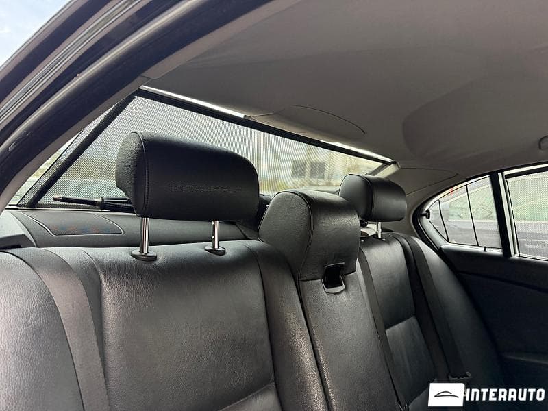 2005 BMW 530 — Miniatură 18