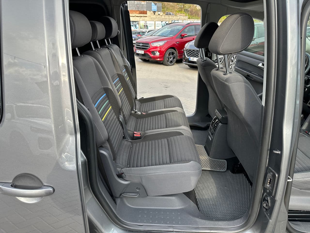 Volkswagen Caddy Maxi 2014 — Миниатюра 13