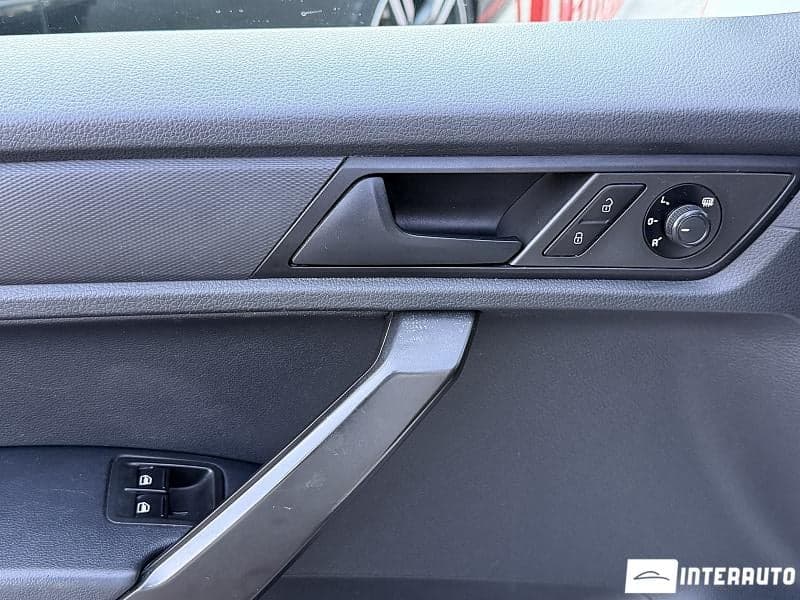 Volkswagen Caddy Maxi 2015 — Миниатюра 10