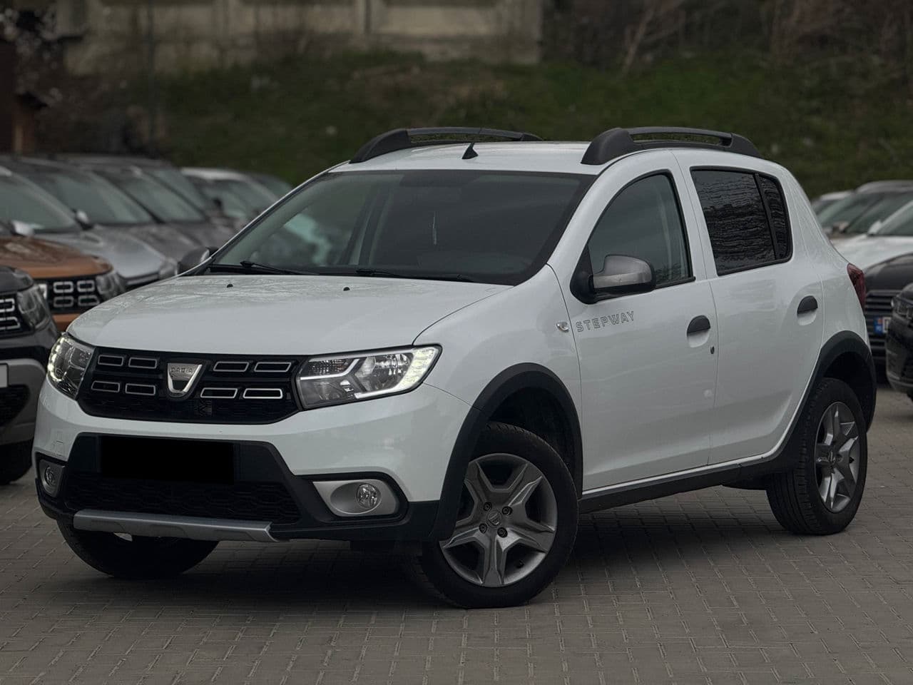 2017 Dacia Sandero Stepway — Miniatură 2
