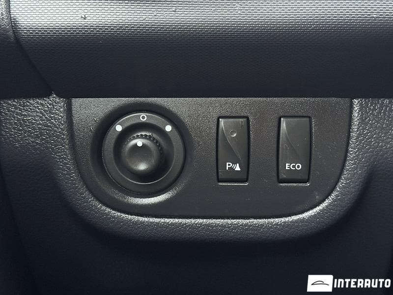 2017 Dacia Sandero Stepway — Miniatură 16