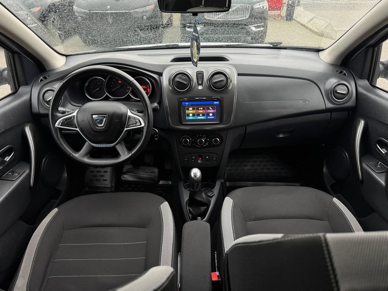 2017 Dacia Sandero Stepway — Miniatură 6