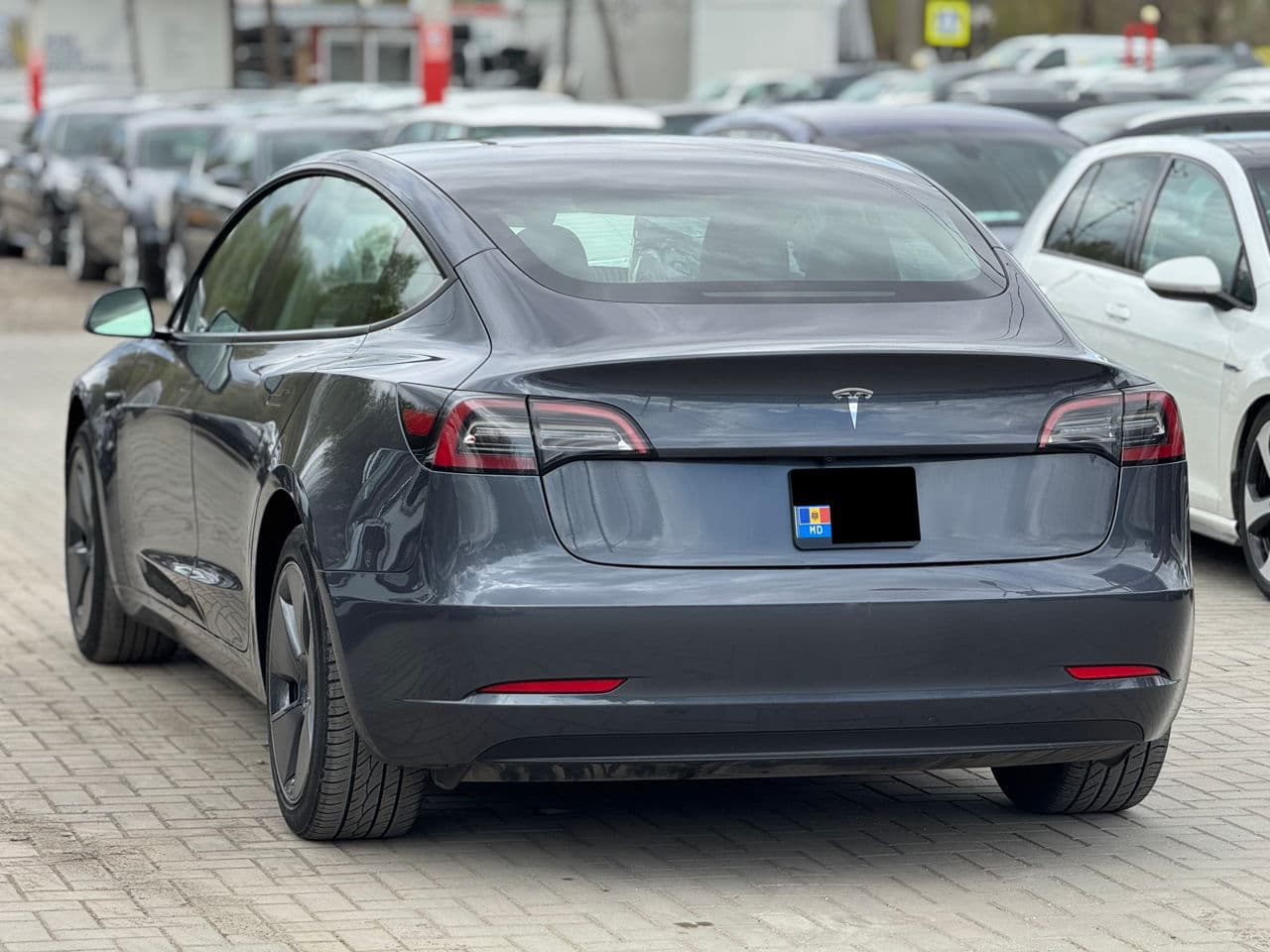 2023 Tesla Model 3 — Miniatură 4