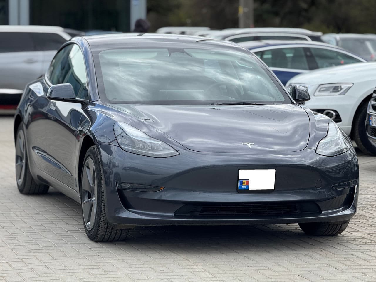 2023 Tesla Model 3 — Miniatură 3