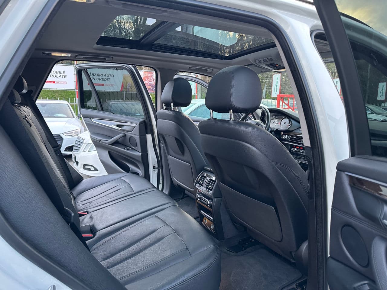 BMW X5 4.0e 2016 — Миниатюра 9