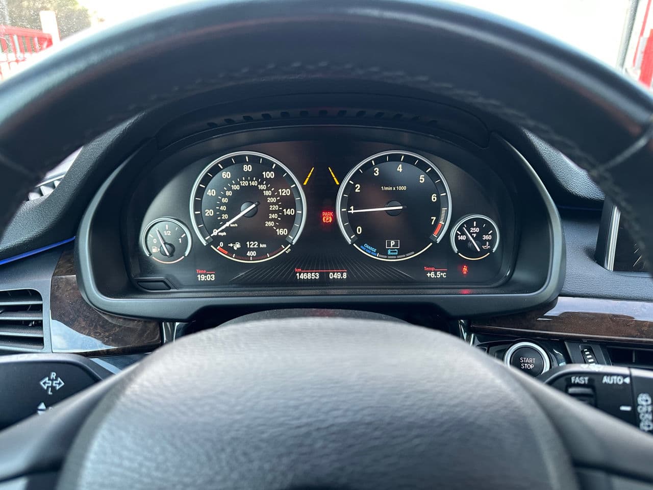 BMW X5 4.0e 2016 — Миниатюра 12