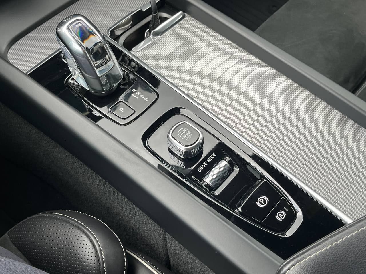 2019 Volvo XC 60 — Miniatură 17