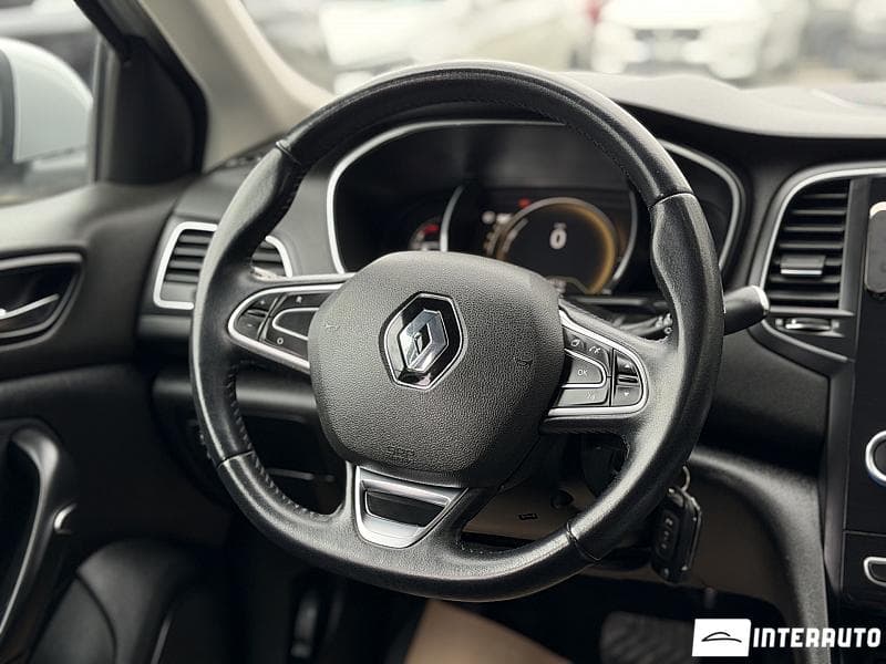 2018 Renault Megane — Miniatură 9