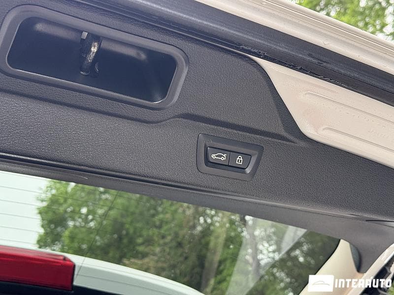 BMW X5 4.0e 2016 — Миниатюра 6