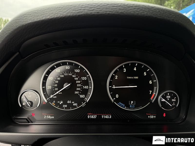 BMW X5 4.0e 2016 — Миниатюра 16