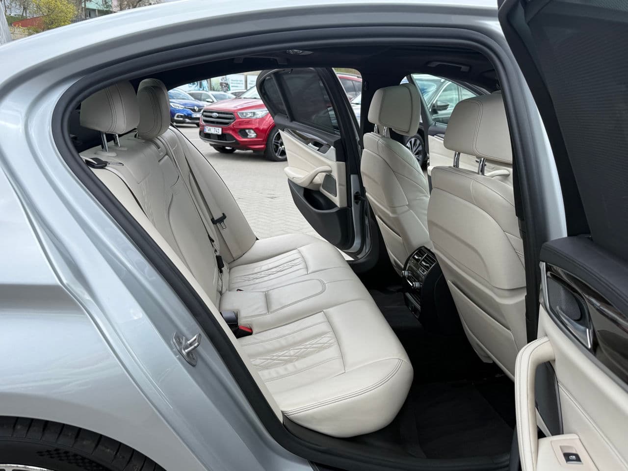BMW 530e 2017 — Миниатюра 17