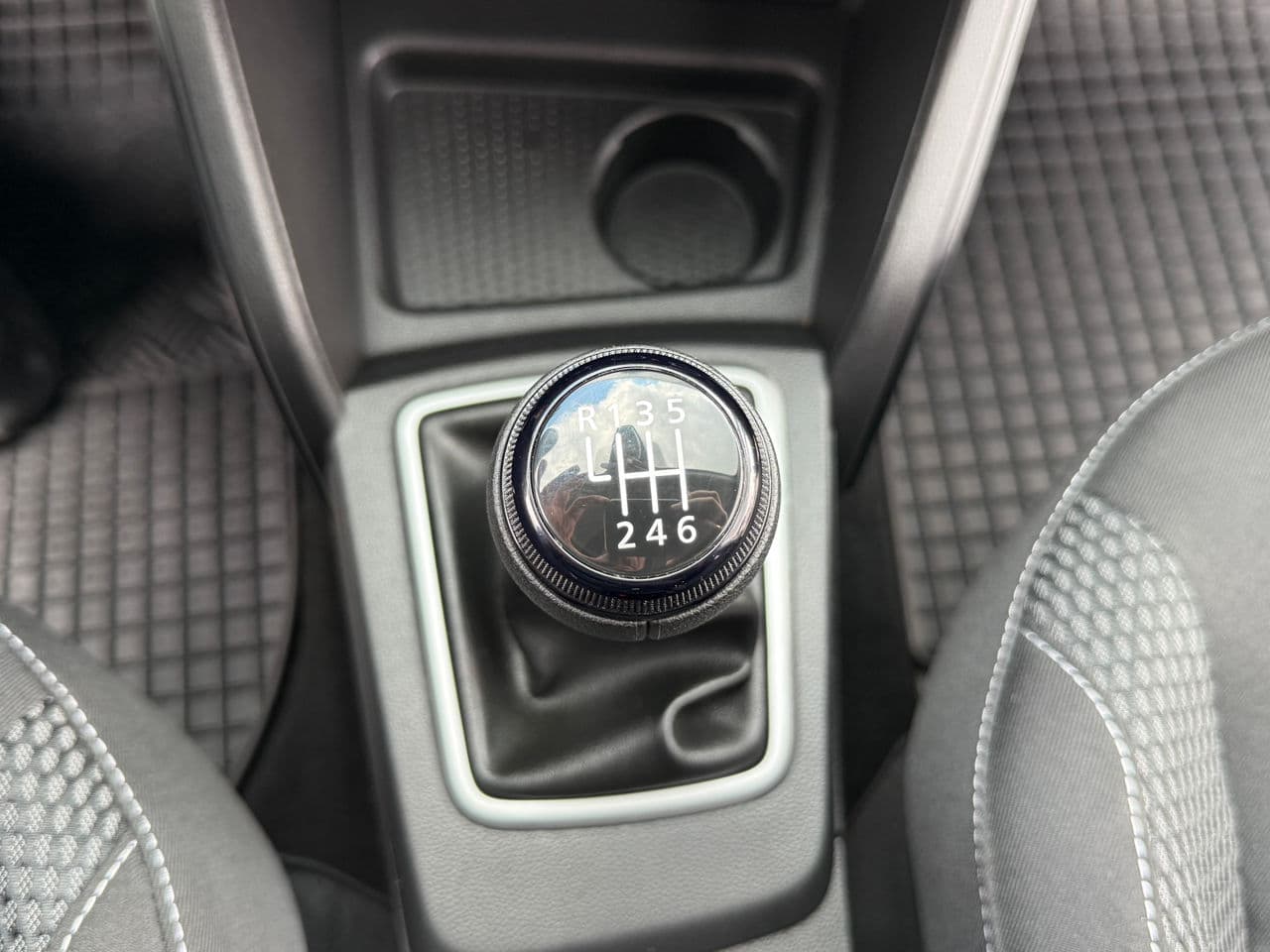 2023 Dacia Duster — Miniatură 12