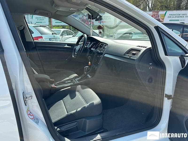 2019 Volkswagen Golf — Miniatură 6