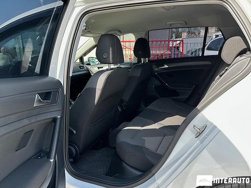 2019 Volkswagen Golf — Miniatură 16