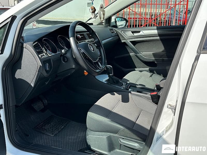 2019 Volkswagen Golf — Miniatură 5