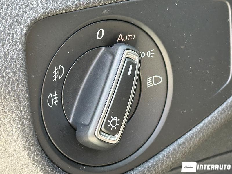 2019 Volkswagen Golf — Miniatură 14