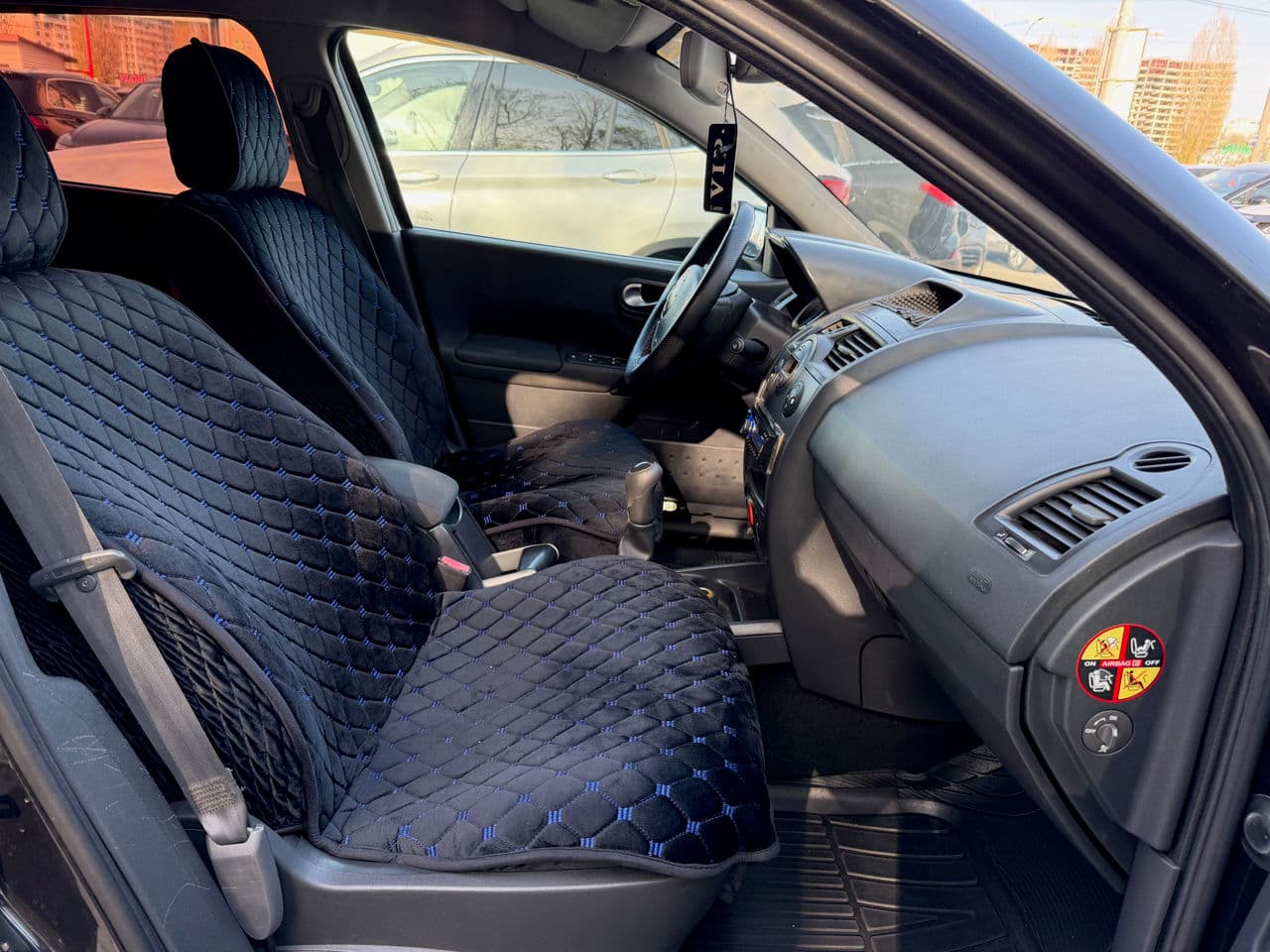 2004 Renault Megane — Miniatură 13