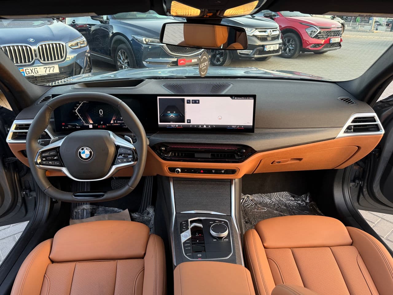 2024 BMW 330 — Miniatură 8