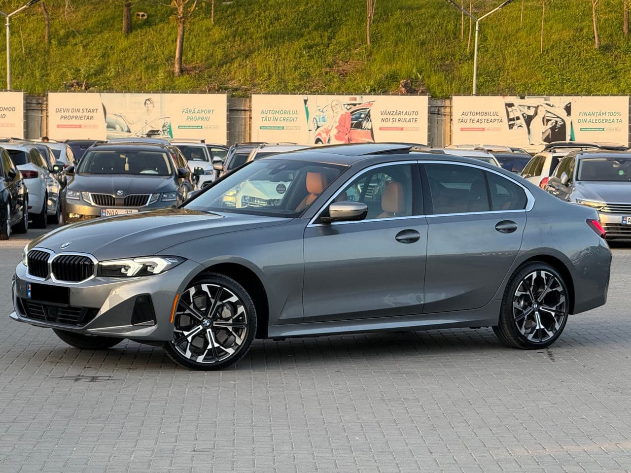 2024 BMW 330 — Miniatură 2