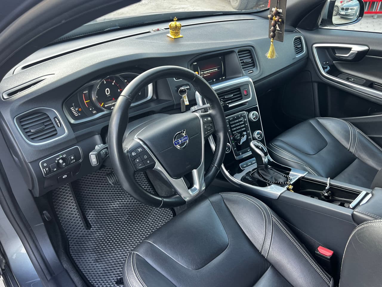 Volvo V 60 2016 — Миниатюра 5