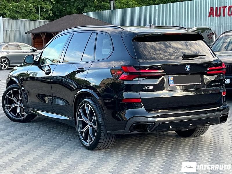2024 BMW X5 5.0e — Miniatură 4