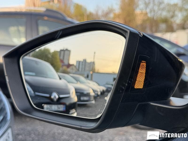 2020 Skoda Superb — Miniatură 5