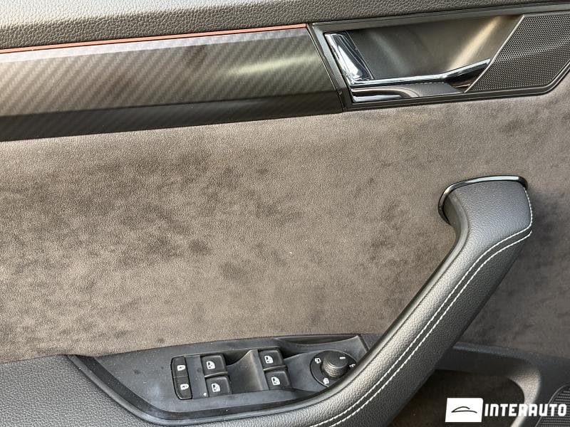 2020 Skoda Superb — Miniatură 8